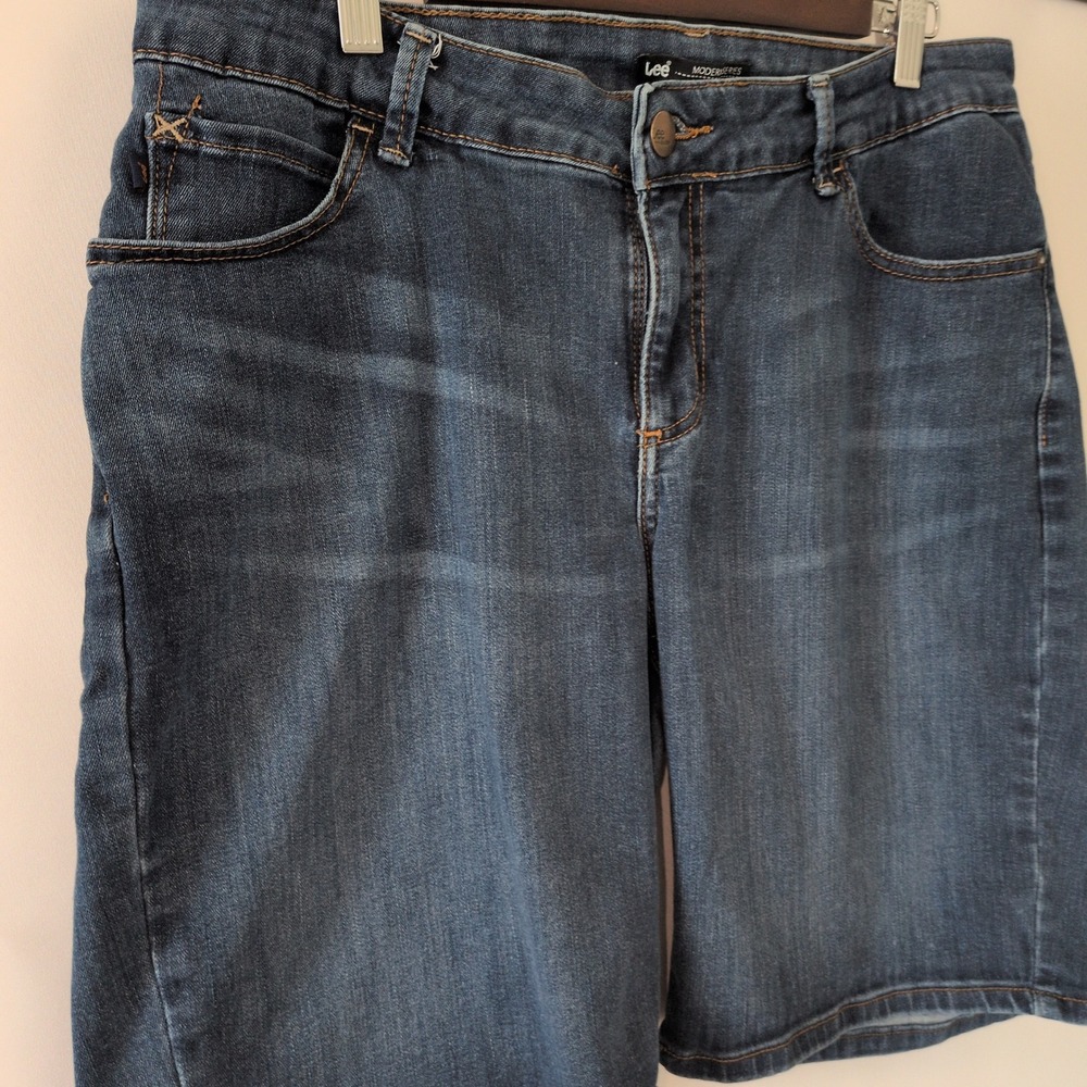 Lee Modern Series Denim Shorts Women 16W Dark Wash Midrise Stretch Bermuda Jean